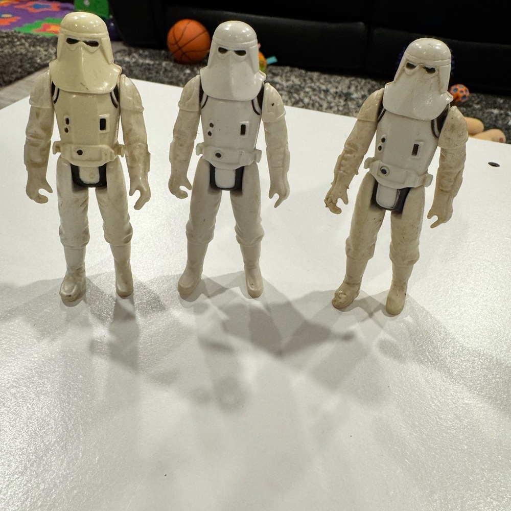 Star Wars Imperial Stormtrooper ( Hoth Battle Gear) Snow Trooper